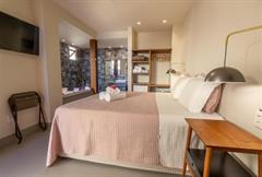 Master Vista Lateral Mar com Banheira Hidromassagem