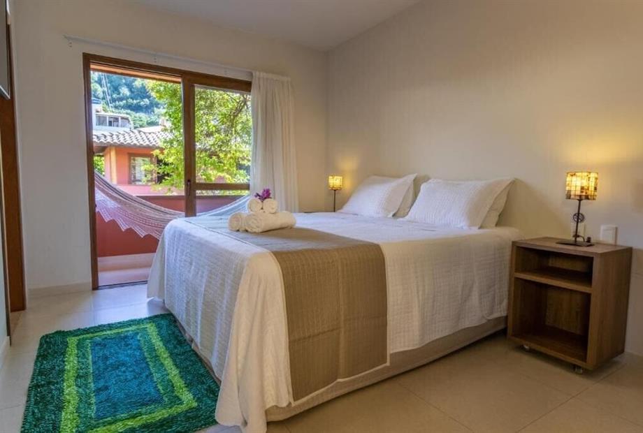 Quarto Duplo Standard com Vista do Jardim-1.jpg