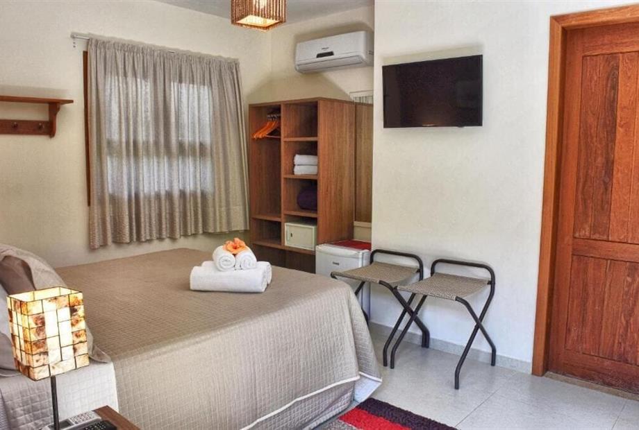 Quarto Duplo Standard com Vista do Jardim-7.jpg