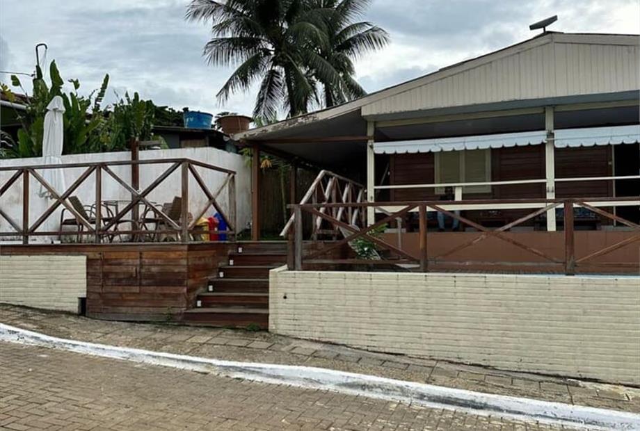 frente ada pousada alem dos mares.jpg