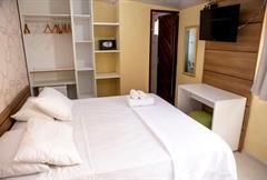 Quarto Duplo