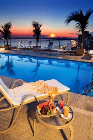 Windsor Barra Piscina 2.jpg