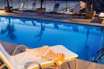 Windsor Barra Piscina 2.jpg