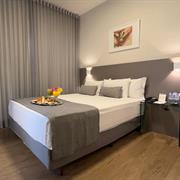 Superior Plus - COM CAMA DE CASAL