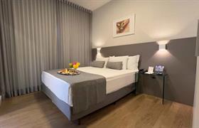 Superior Plus - COM CAMA DE CASAL do Max Savassi Apart Service