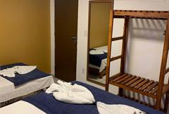 Quarto Triplo Básico