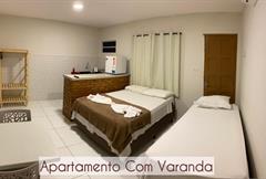 Apartamento com Varanda