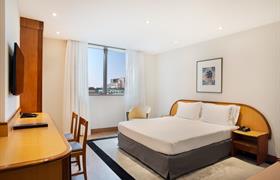 LUXO COM CAMA CASAL do Windsor Guanabara Hotel