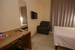 Standard Triplo Cama Extra