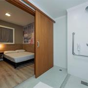 Standard Casal Adaptado (Necessidades Especiais)