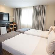 STANDARD COM 2 CAMAS DE SOLTEIRO