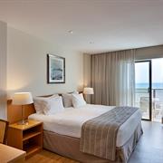 SUPERIOR EXECUTIVO COM CAMA CASAL