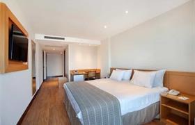 STANDARD COM CAMA CASAL do Windsor Palace Copacabana