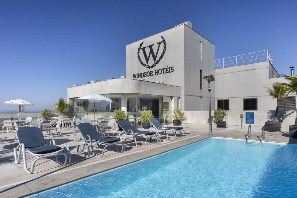 piscina.jpg