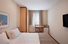 FAMILY ROOM of Windsor Plaza Copacabana