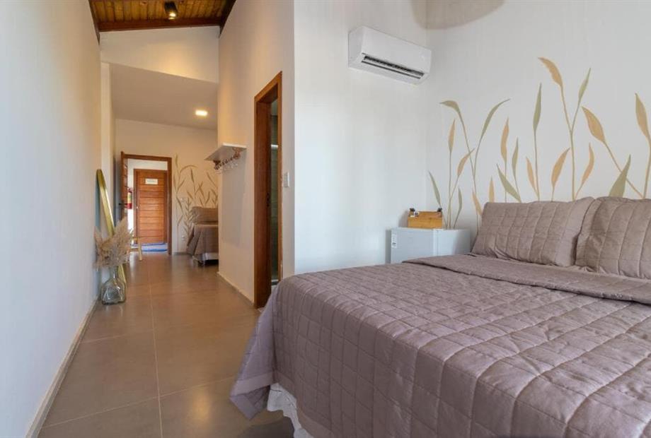 Quarto Quádruplo com Banheira-2.jpg