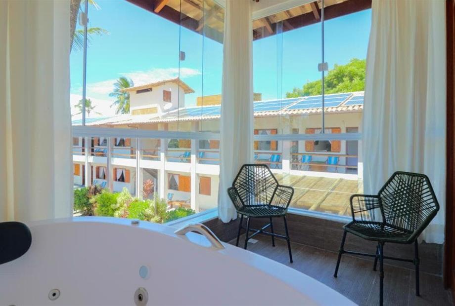 Quarto Quádruplo com Banheira-5.jpg