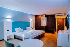 STANDARD BEACH FRONT