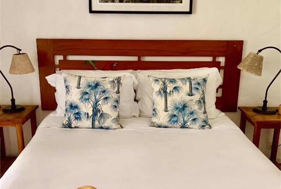 Quarto Duplo com Varanda-4.jpg