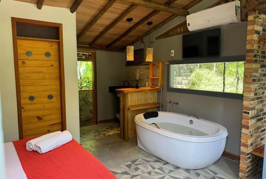 jabuticabeira nova 3.jpg