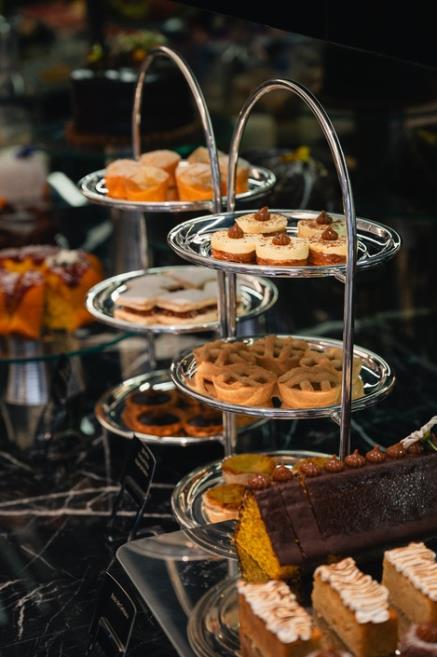 buffet 2.jpg