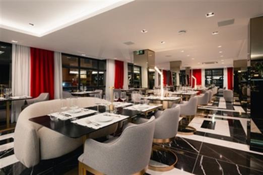 restaurante alma 1.jpg