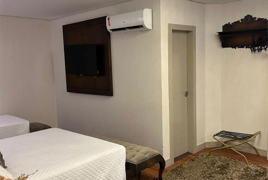 bussiness classic.jpg