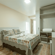 Suíte Standard Flores com Sacada