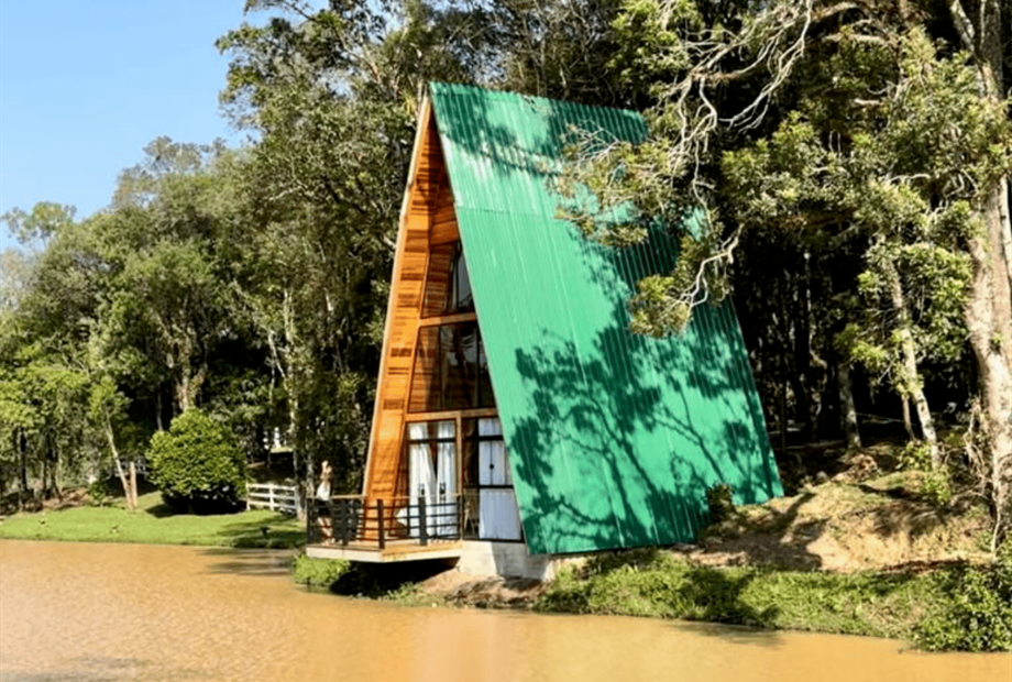 chalé do lago - motor (4).png