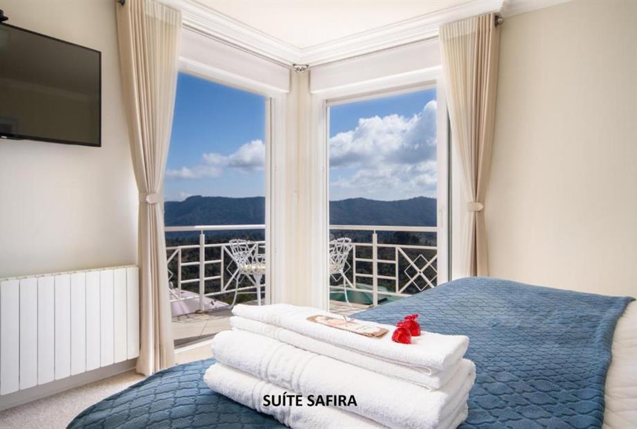 Suíte com Varanda-3.jpg