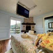 Quarto Duplo com Banheira