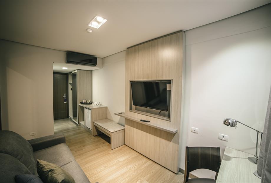 1.43 - suíte premium.jpg