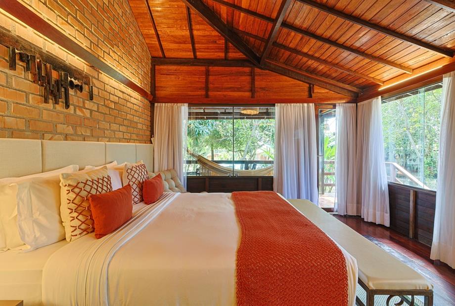 victormuzzi-3823 (1) (2).jpg