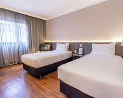 Standard Twin - 2 Camas Solteiro