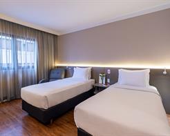 Luxo Twin - 2 Camas Solteiro