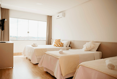 Quarto Quádruplo Deluxe com vista