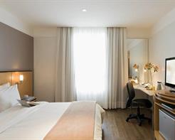 Luxo Triplo - 1 Cama King e 1 Cama Solteiro