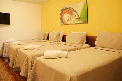 suite quadruplo 4 camas solteiro.jpg