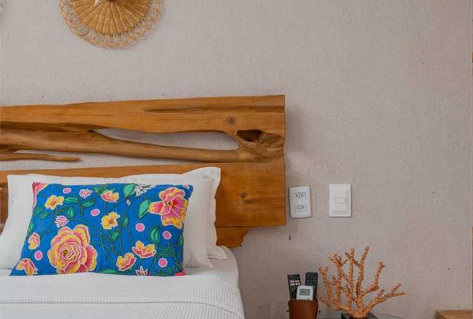 whatsapp image 2024-12-13 at 10.45.18.jpeg