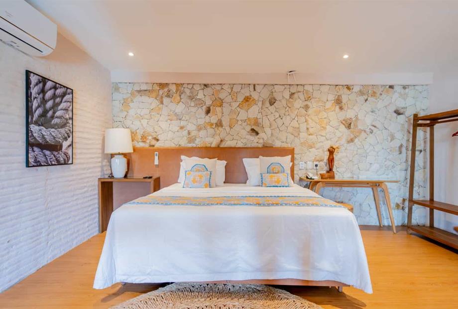 whatsapp image 2025-12-04 at 11.51.47 (1).jpeg