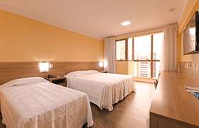 Triplo Superior do Tri Hotel Bento Goncalves
