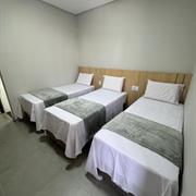 Quarto Triplo Solteiro