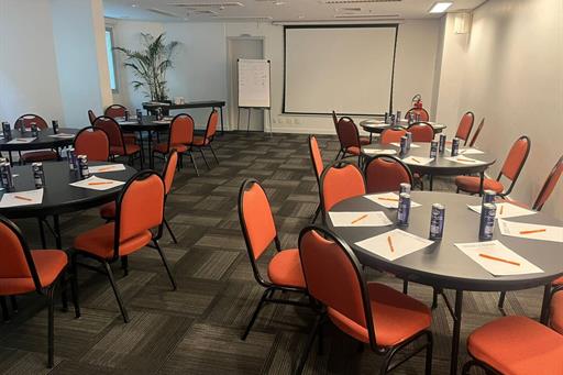 ametista mesas redondas 30 pax (4).jpg