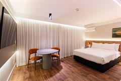 Luxo Casal - 1 Cama Queen