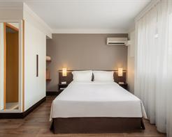 Standard Casal - 1 Cama Queen