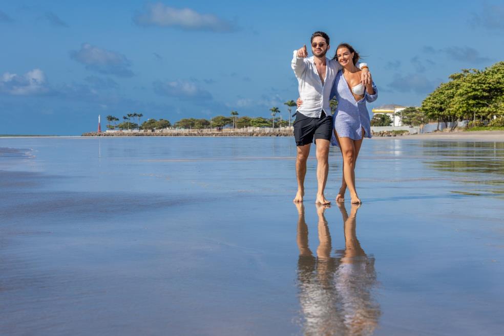 casal_praia_1mb.jpg