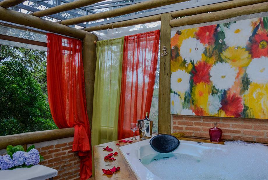 grande-01 (1) (1).jpg