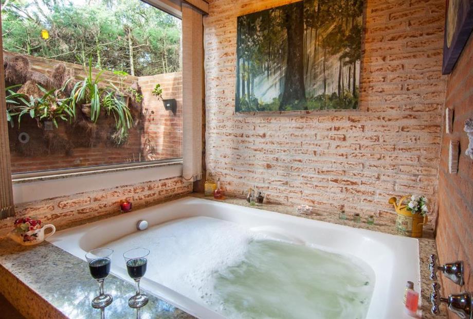 Chalé Vincent Van Gogh-5.jpg