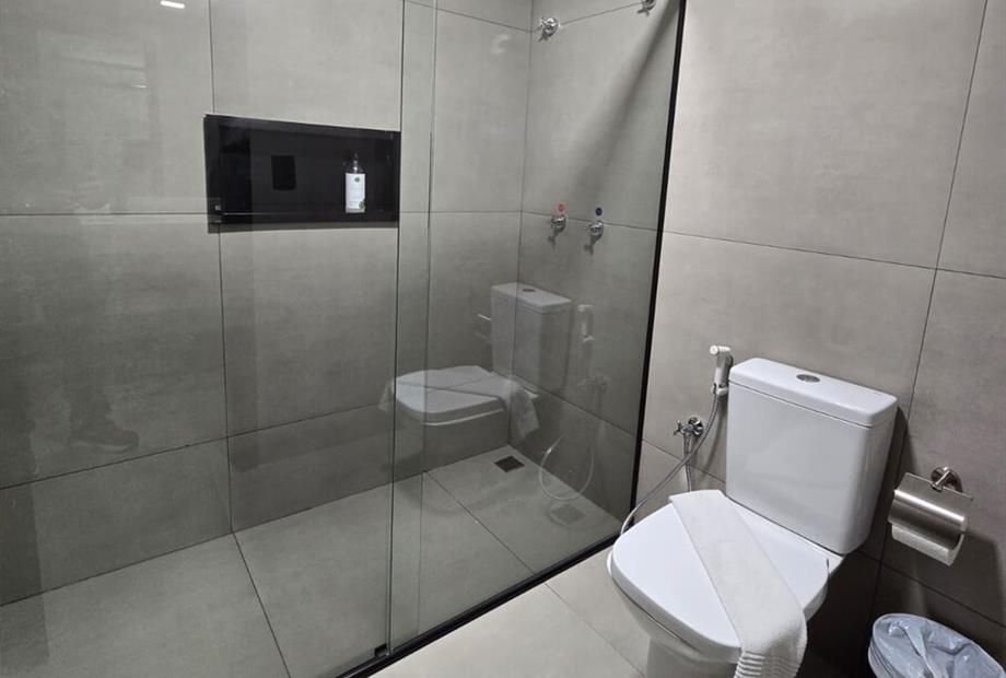 banheiro luxo jpeg.jpg