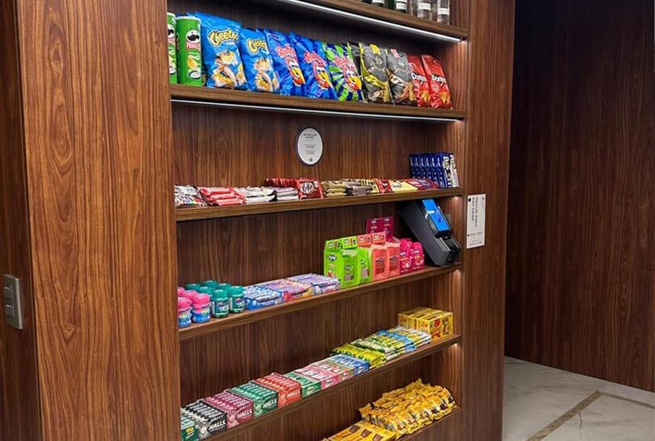 minimercado ângulo lateral esquerdo.jpeg